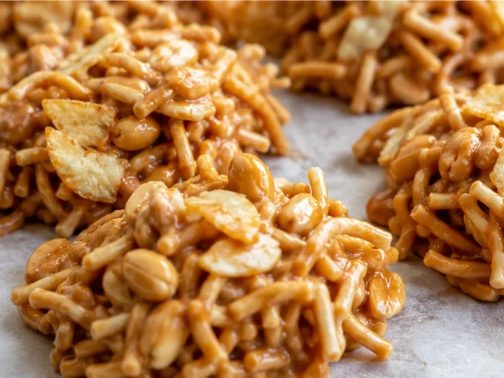 No-Bake Butterscotch Haystacks: Crispy & Irresistible!