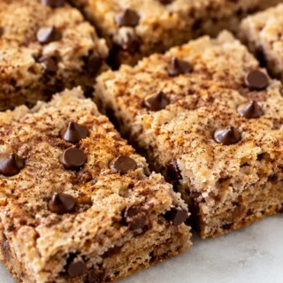 Heavenly Cinnamon Shortbread Bars