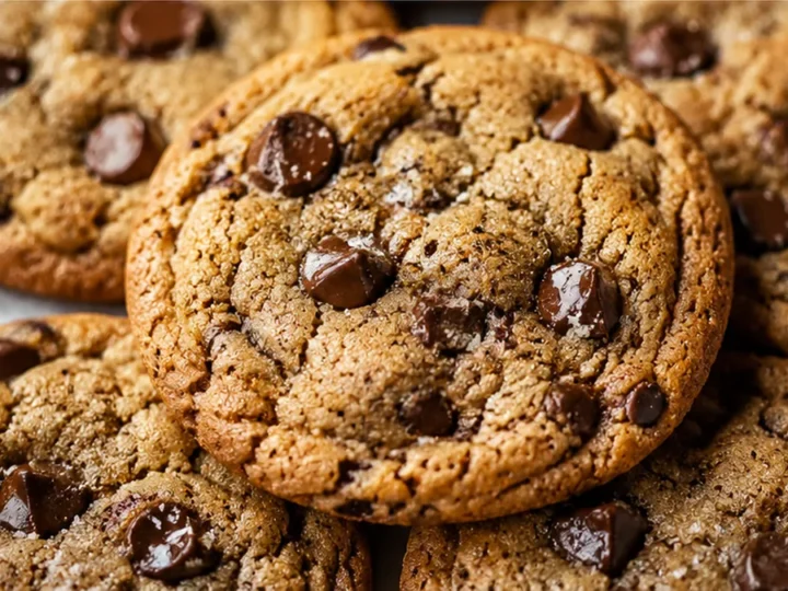 Chewy Gluten-Free Chocolate Chip Cookies!