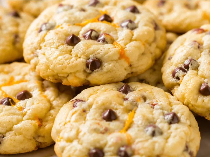 Zesty Orange Ricotta Cookies