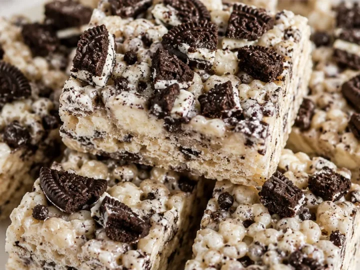 Cookies & Cream Crispy Treats