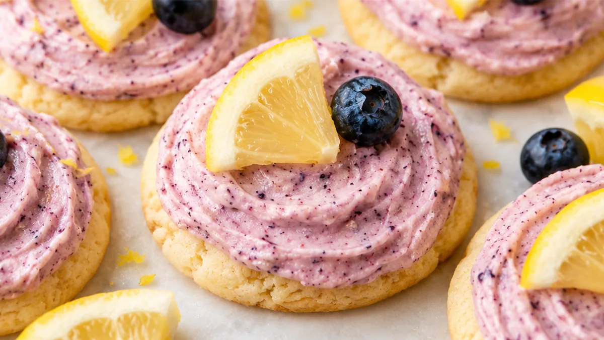 Bursting Lemon Blueberry Cookies!